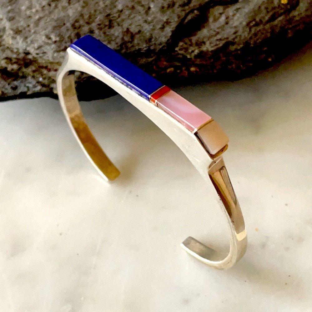 Vintage Navajo Native American Lapis and Mother of Pearl Bracelet - Picture 6 of 15